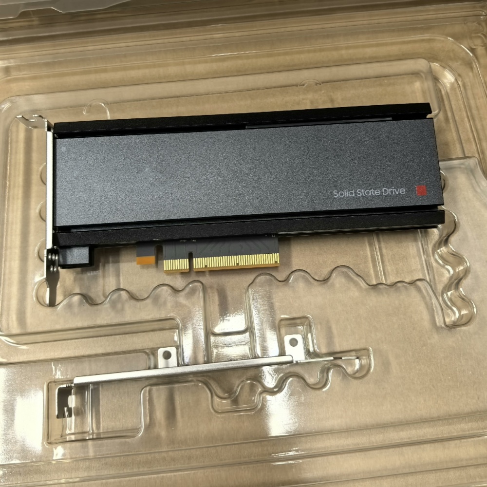 新品オリジナルPM1735 1.6T 3.2T 6.4T H - Samsung Ssd のレビューと価格